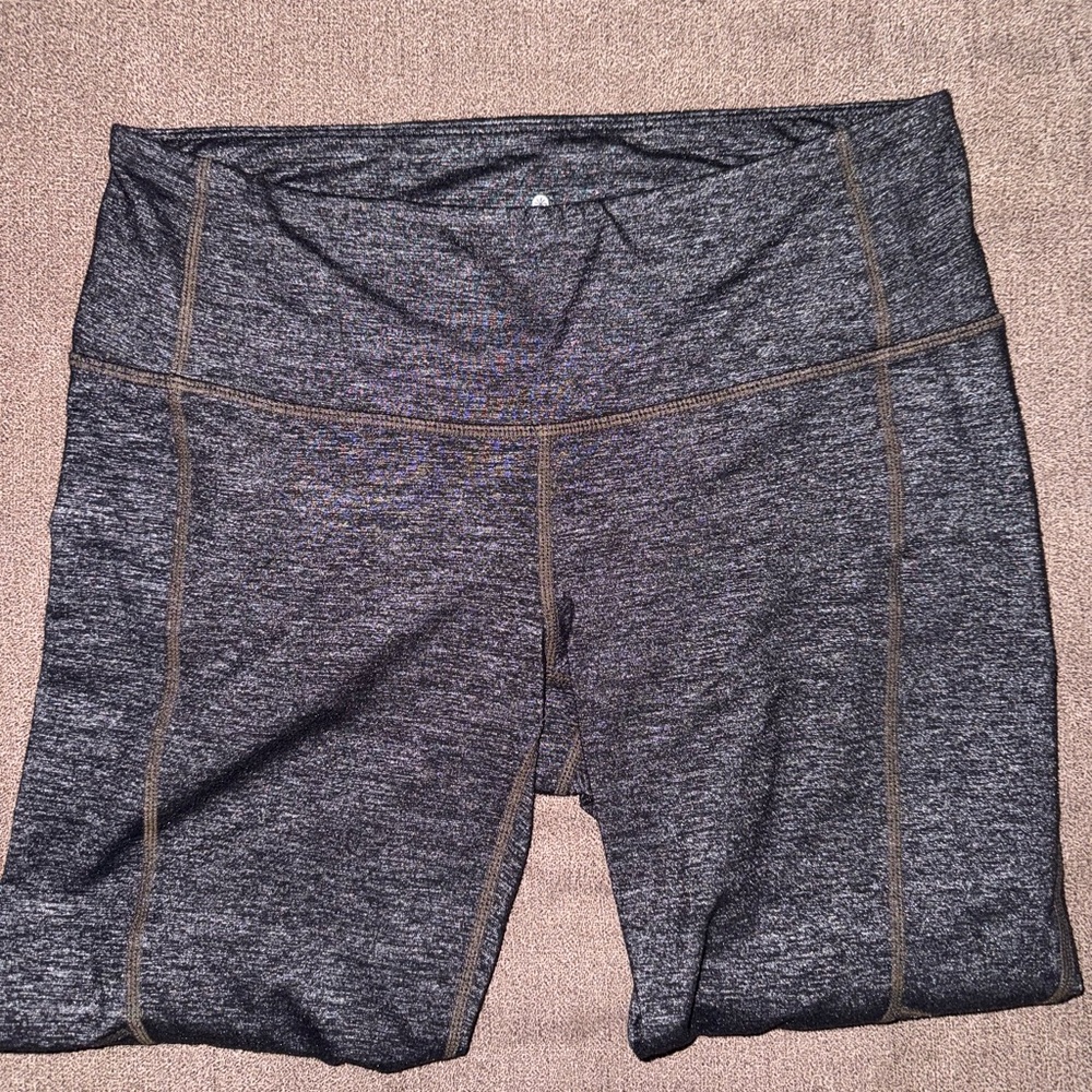 NWOT Athleta Crop Legging
